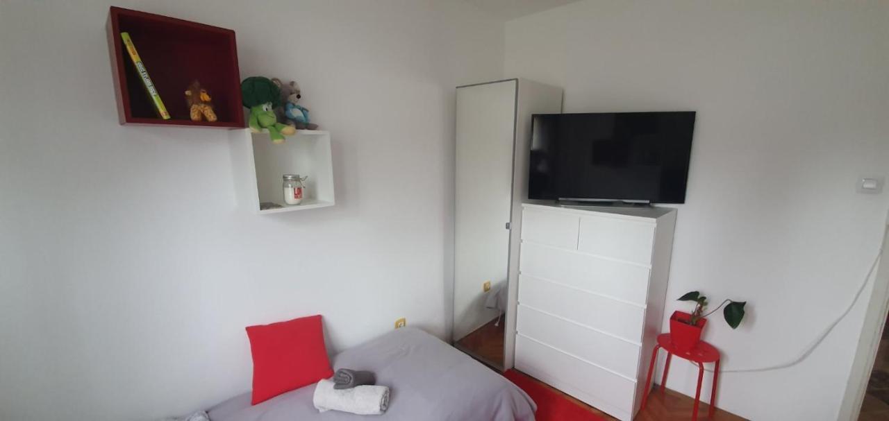 Apartamento Daisy Pula Exterior foto