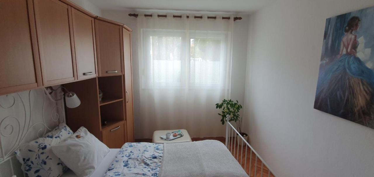 Apartamento Daisy Pula Exterior foto